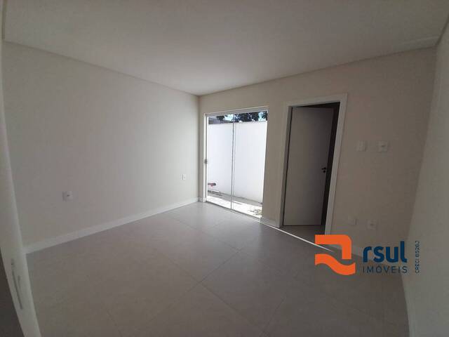 Apartamento para Venda em Navegantes - 4