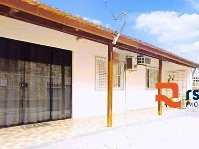 #469 - Casa para Venda em Penha - SC