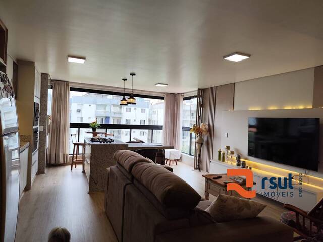 Apartamento para Venda em Navegantes - 4