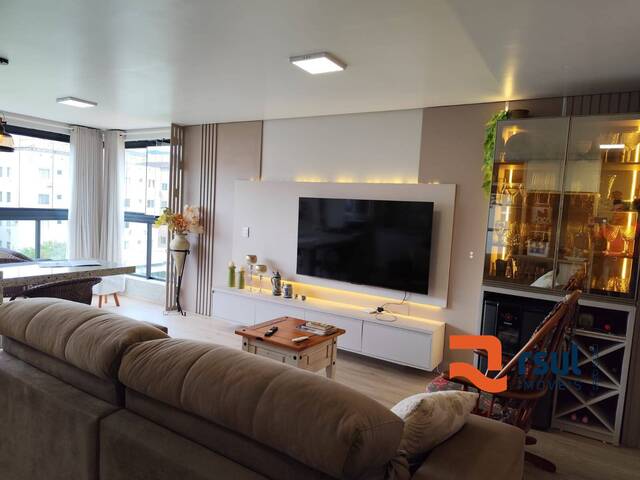 Apartamento para Venda em Navegantes - 5