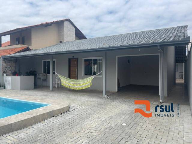 Casa para Venda em Navegantes - 4