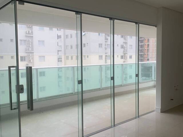 #484 - Apartamento para Venda em Itapema - SC