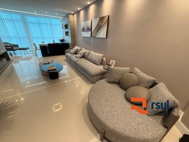 #427 - Apartamento para Venda em Balneário Camboriú - SC