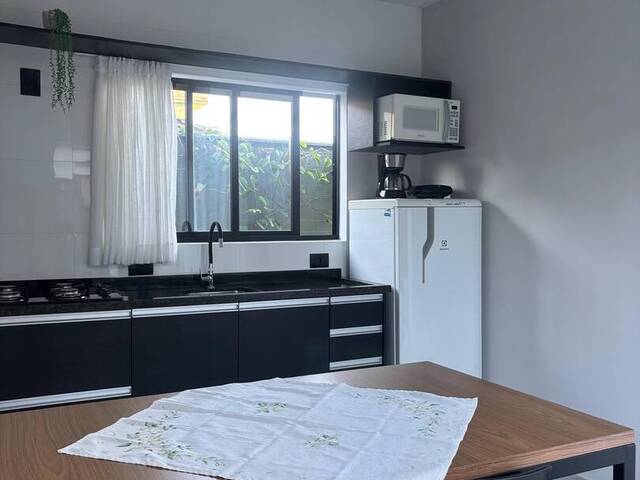 #1001 - Apartamento para Locação em Penha - SC