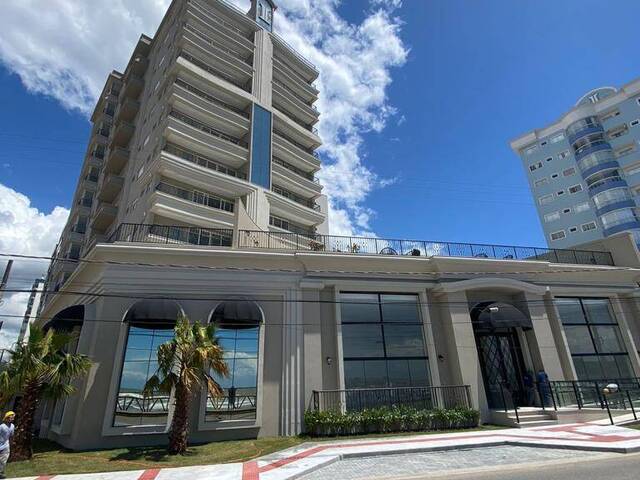 #1004 - Apartamento para Locação em Navegantes - SC