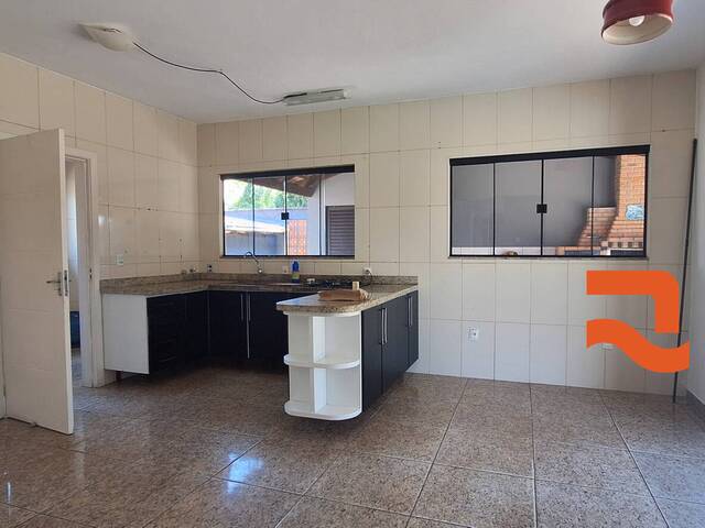 Casa para Venda em Navegantes - 5