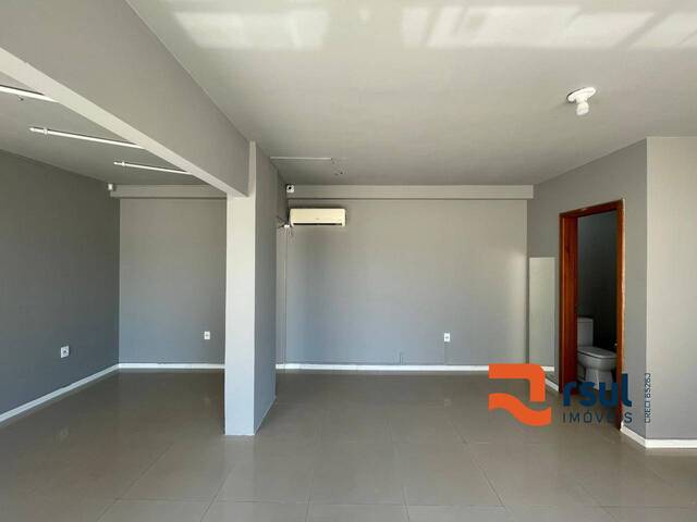 #497 - Sala para Locação em Navegantes - SC