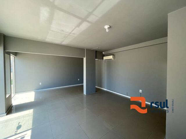 #497 - Sala para Locação em Navegantes - SC